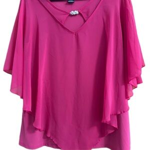 Size Large Adele & May Chic Fuchsia Blouse with Pearl Detail